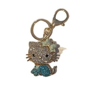 Charmmy kitty keychain made of SWAROVSKI CRYSTALS.NWT
